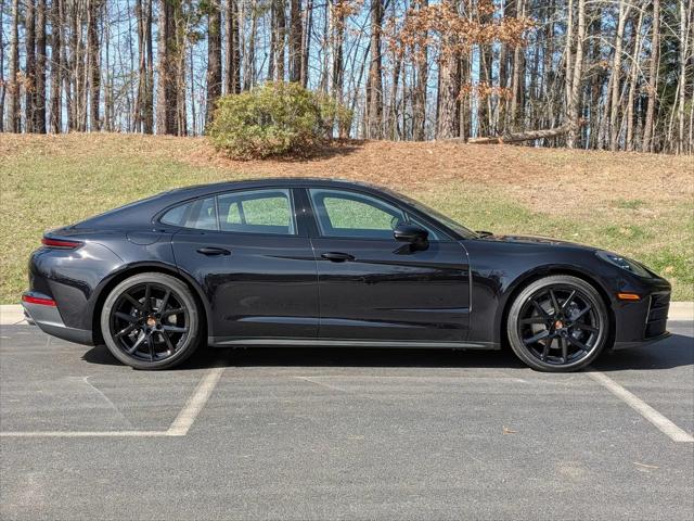 2026 Porsche Panamera 4
