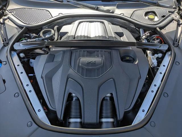2026 Porsche Panamera 4