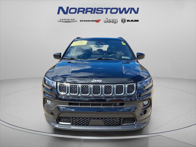 2023 Jeep Compass Latitude Lux FWD 2023 Jeep Compass Latitude Lux FWD