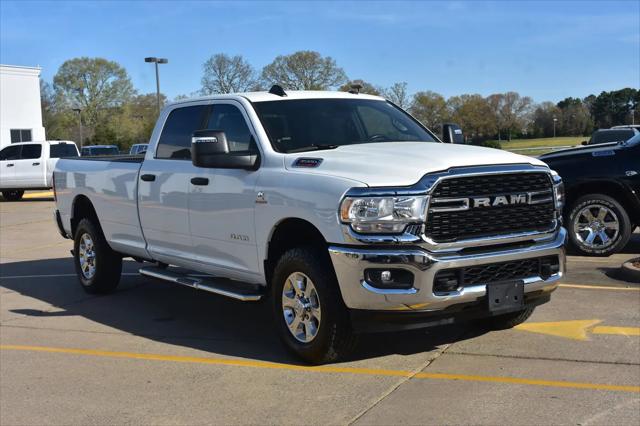 2024 Ram 3500 Big Horn Crew Cab 4x4 8' Box