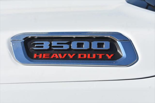 2024 Ram 3500 Big Horn Crew Cab 4x4 8' Box