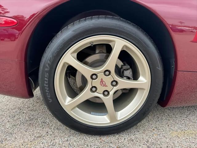 2003 Chevrolet Corvette Base