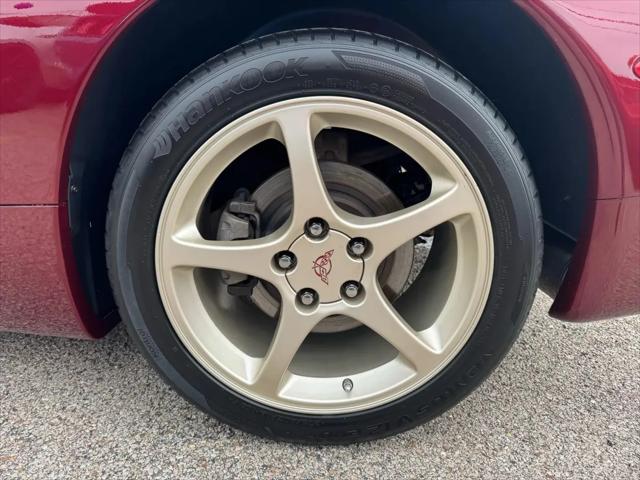 2003 Chevrolet Corvette Base