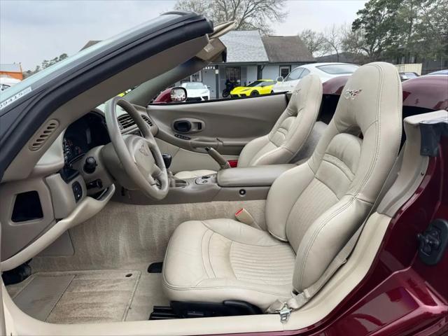 2003 Chevrolet Corvette Base