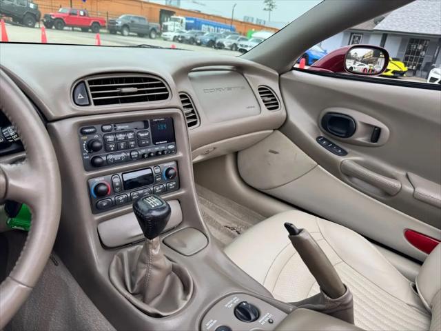 2003 Chevrolet Corvette Base