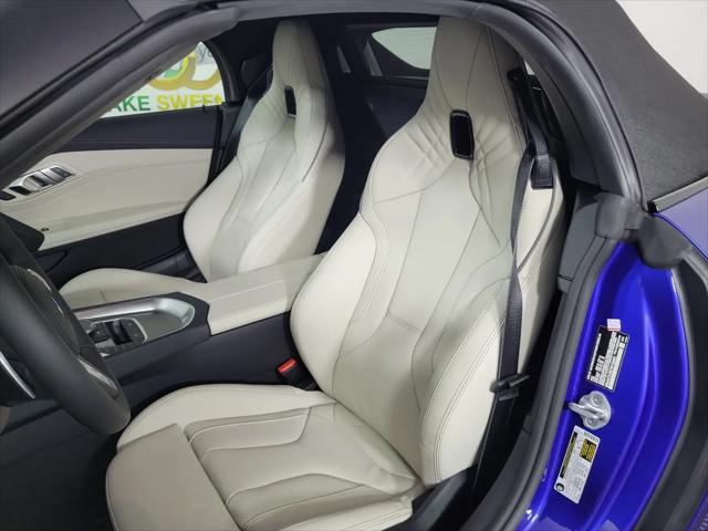 2026 BMW Z4 sDrive30i