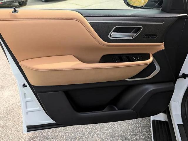2026 INFINITI QX80 LUXE AWD