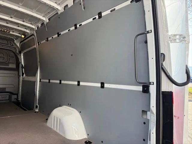 2026 Mercedes-Benz Sprinter 2500 High Roof 4-Cyl Diesel HO