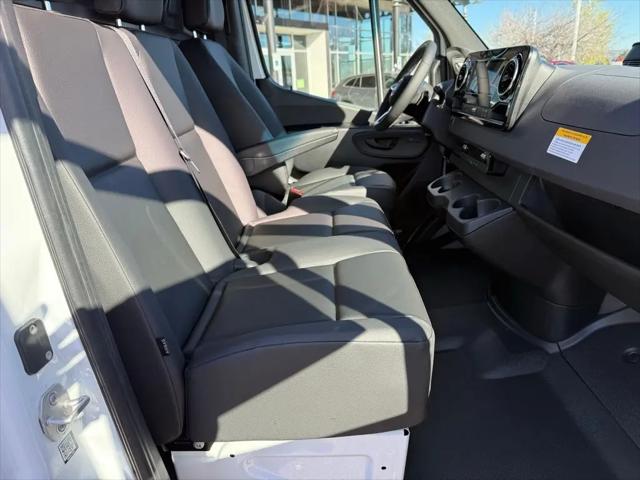 2026 Mercedes-Benz Sprinter 2500 High Roof 4-Cyl Diesel HO