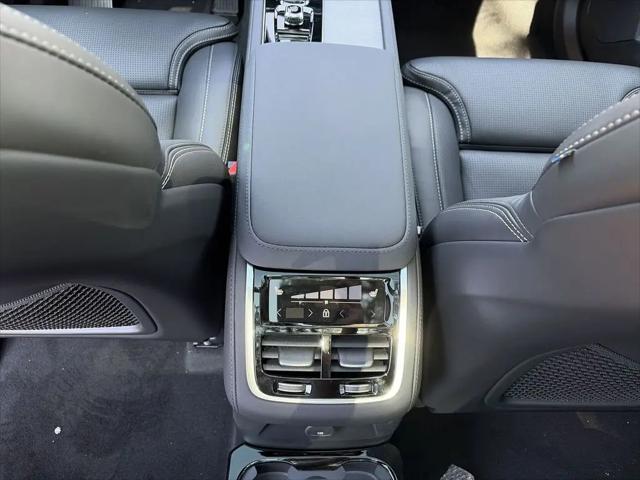 2026 Volvo XC90 Plug-In Hybrid Ultra Dark Theme, T8 AWD, Electric/Gasoline, 6 Seats