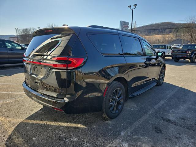 2021 Chrysler Pacifica Touring L AWD 2021 Chrysler Pacifica Touring L AWD