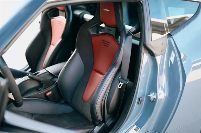 2025 Nissan Z NISMO 9-speed automatic Transmission
