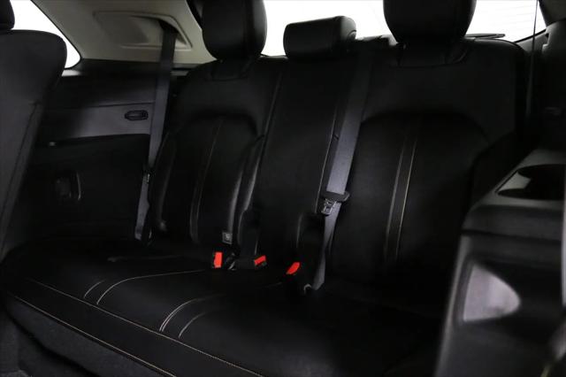 2024 Mazda X-90 3.3 Turbo Select