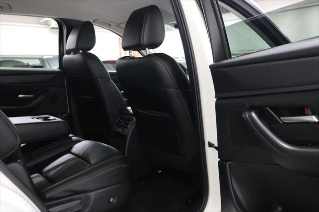 2024 Mazda X-90 3.3 Turbo Select
