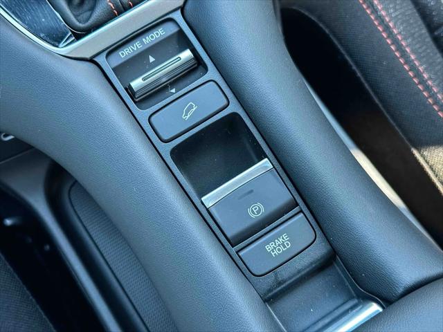 2026 Honda HR-V 2WD Sport