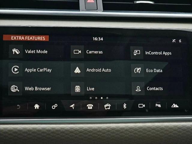 2018 Land Rover Range Rover Velar P250 SE R-Dynamic
