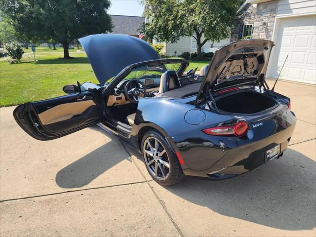 2016 Mazda MX-5 Grand Touring