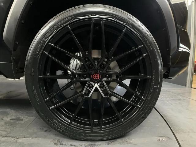 2026 Toyota Tundra Limited CrewMax 5.5' Bed