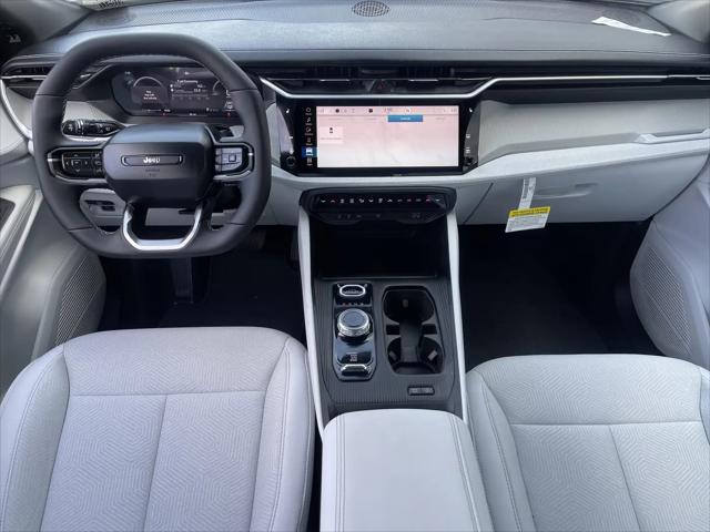 2026 Jeep Cherokee Laredo 4x4