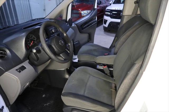 2017 Nissan NV200 S