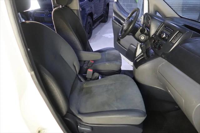 2017 Nissan NV200 S