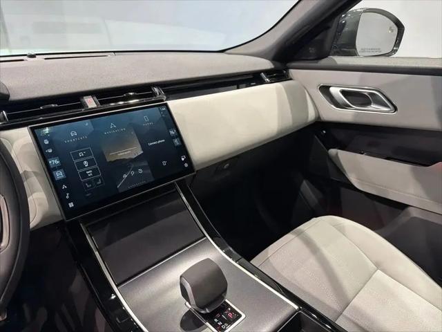 2026 Land Rover Range Rover Velar P250 Dynamic SE