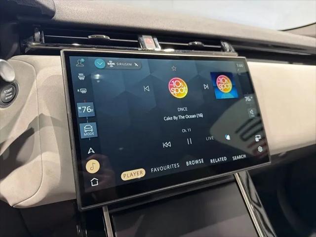 2026 Land Rover Range Rover Velar P250 Dynamic SE