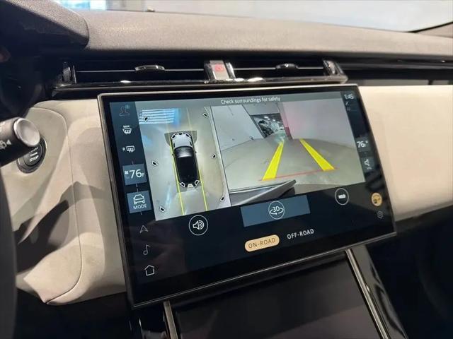 2026 Land Rover Range Rover Velar P250 Dynamic SE