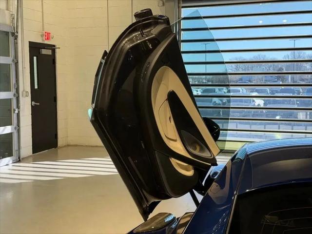 2016 McLaren 570S Standard