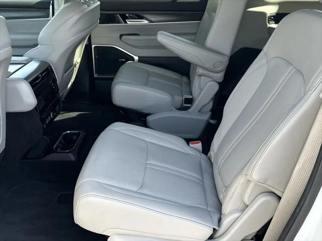 2024 Jeep Wagoneer Series II 4x2