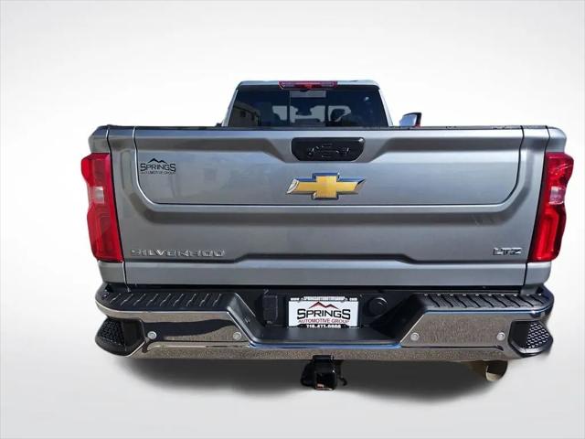 2025 Chevrolet Silverado 3500HD Crew Cab, Long Bed, LTZ Dual Rear Wheel, 4WD
