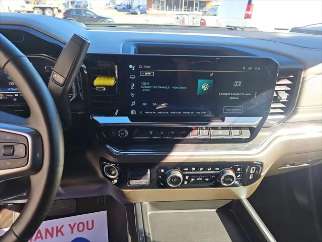 2025 Chevrolet Silverado 3500HD Crew Cab, Long Bed, LTZ Dual Rear Wheel, 4WD