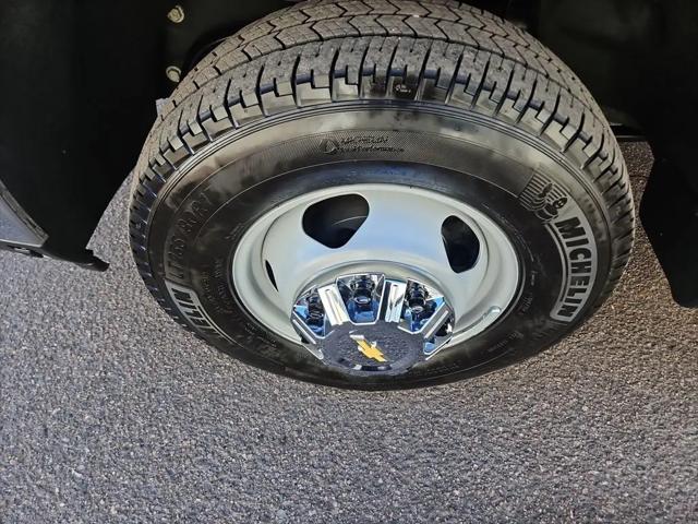 2025 Chevrolet Silverado 3500HD Crew Cab, Long Bed, LTZ Dual Rear Wheel, 4WD