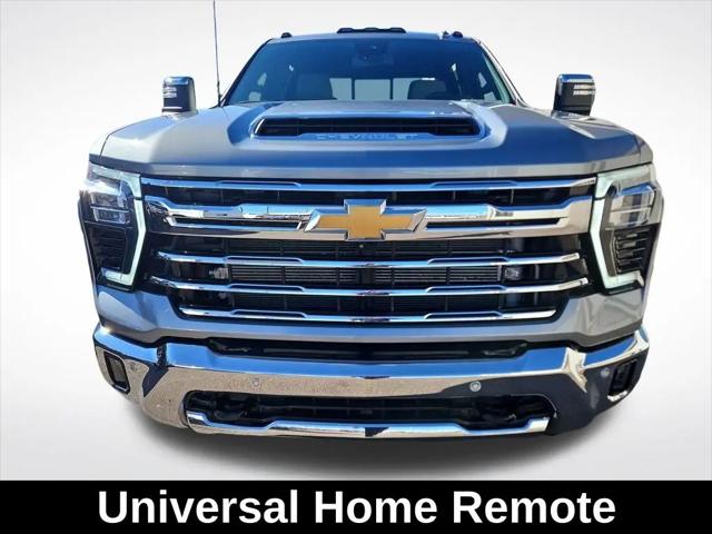 2025 Chevrolet Silverado 3500HD Crew Cab, Long Bed, LTZ Dual Rear Wheel, 4WD