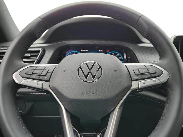 2026 Volkswagen Atlas Cross Sport SEL Premium R-Line