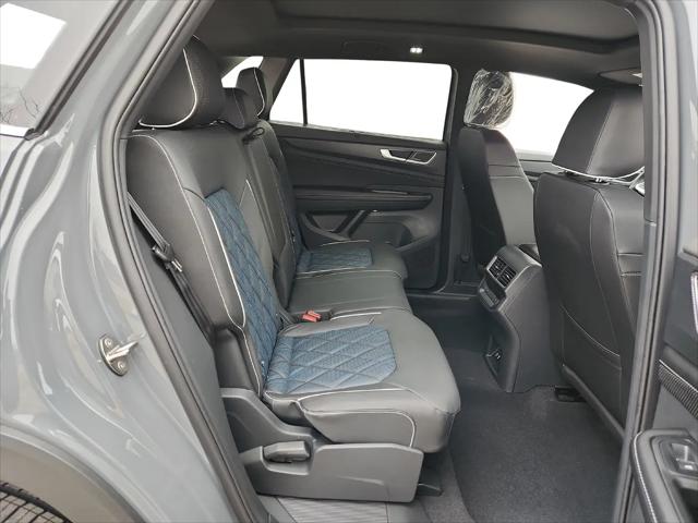 2026 Volkswagen Atlas Cross Sport SEL Premium R-Line