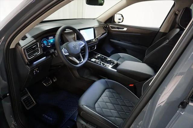 2026 Volkswagen Atlas SEL Premium R-Line