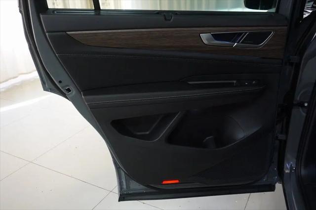 2026 Volkswagen Atlas SEL Premium R-Line