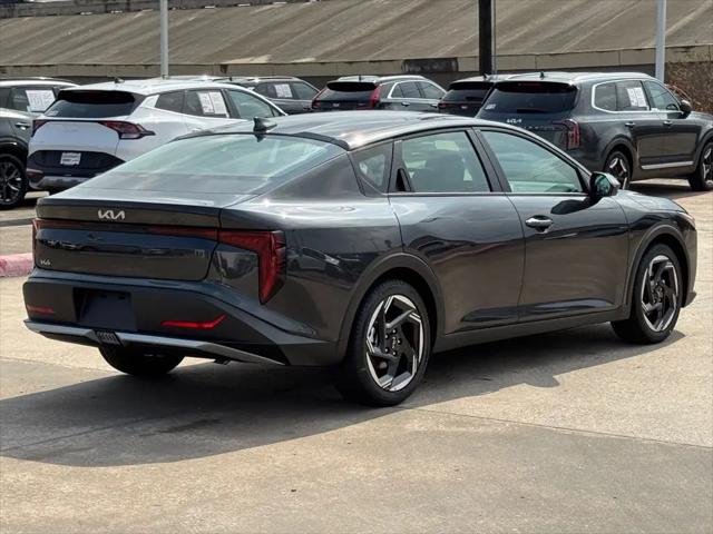 2026 Kia K4 EX