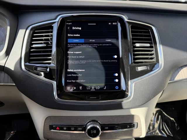 2023 Volvo XC90 B6 Plus 7-Seater