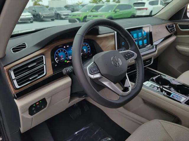 2026 Volkswagen Atlas SE with Technology