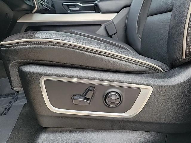 2020 Ram 1500 Laramie Crew Cab 4x4 5'7" Box