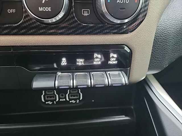 2020 Ram 1500 Laramie Crew Cab 4x4 5'7" Box