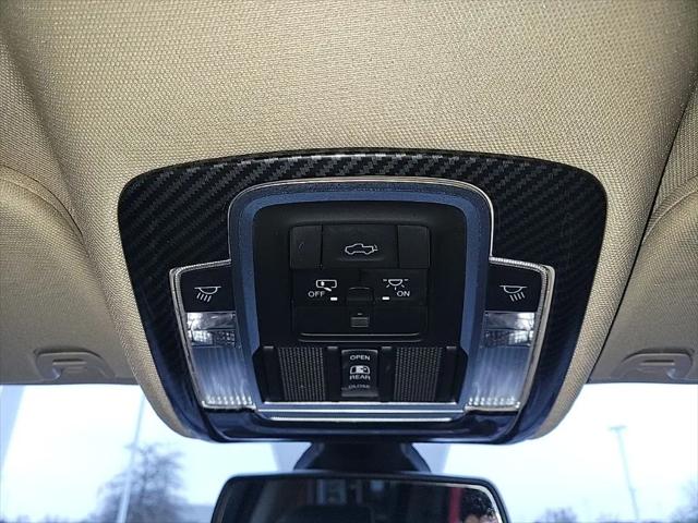 2020 Ram 1500 Laramie Crew Cab 4x4 5'7" Box
