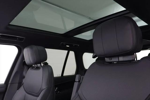 2026 Land Rover Range Rover P400 SE