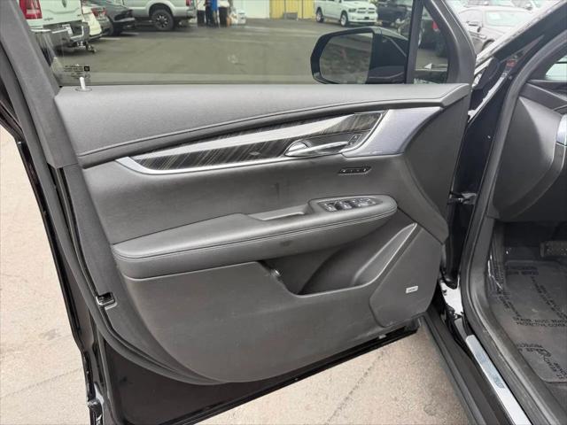 2020 Cadillac XT6 FWD Premium Luxury