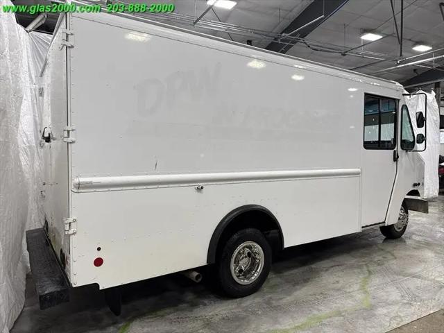 2014 Ford E-350 Stripped E-350