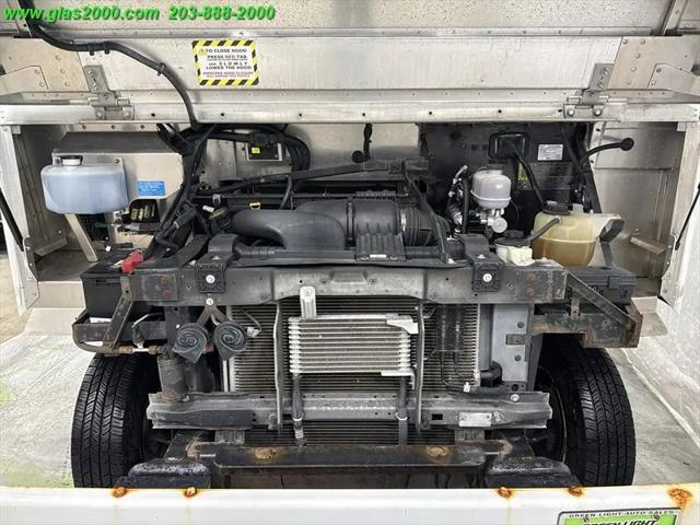 2014 Ford E-350 Stripped E-350