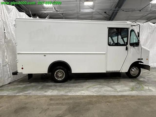2014 Ford E-350 Stripped E-350