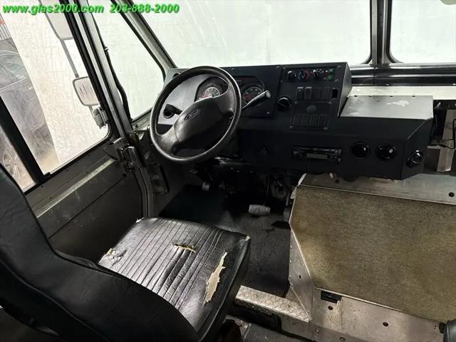 2014 Ford E-350 Stripped E-350